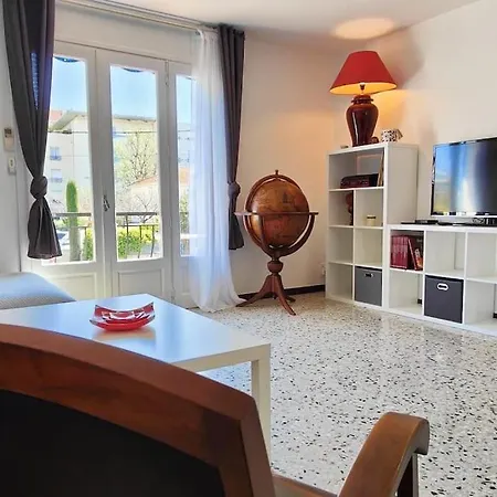 A 200 M De La Frejus