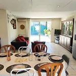 Sunny Family - Maison à - Bord De - à Pied- 4 - 2 Sdb - Grande Terrasse - Clim - Idéal Familles&amis Fréjus