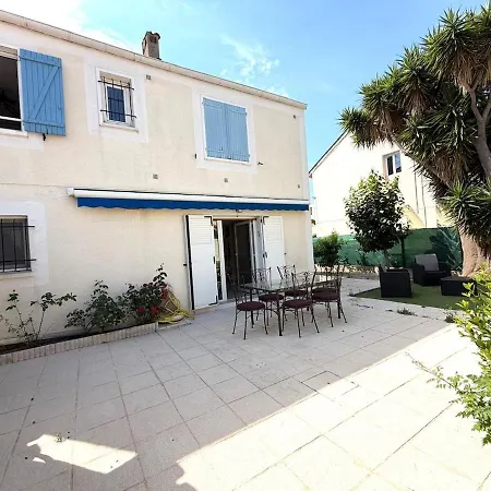 Sunny - Bord De - A Pied- Grande Terrasse - Clim - Wifi - Ideal Familles & Amis Fréjus